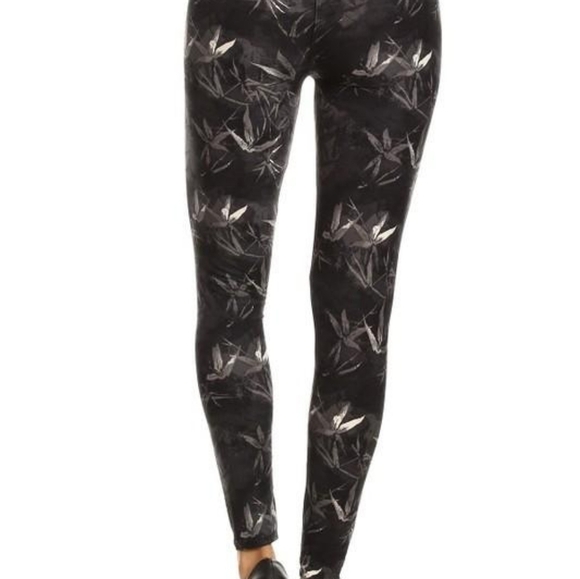 BLACK & Gray Bamboo Floral Print Full length Leggings Size 18-26 NWT - Picture 3 of 4